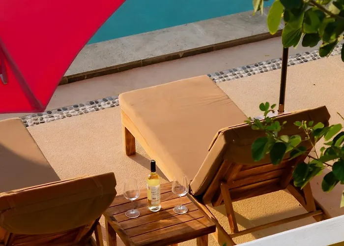 Tequila Apartahotel Zihuatanejo