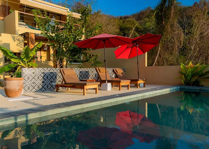 Tequila Apartahotel 4*